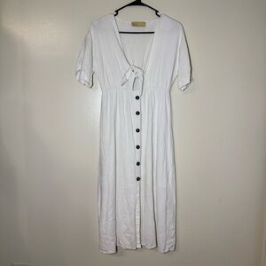 How Very Loved Women’s White Button-Front Maxi Dress